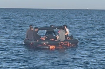 Çanakkale'de 23 Kaçak Göçmen Kurtarıldı