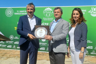 İpsala'dan Vali Sezer'e Özel Plaket