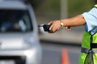 Edirne'de Taşıma Sınırını Aşan Kamyon Sürücülerine 50 Bin 938 Lira Ceza