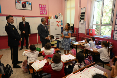 Edirne Valisi Sezer, İnönü İlkokulunu Ziyaret Etti