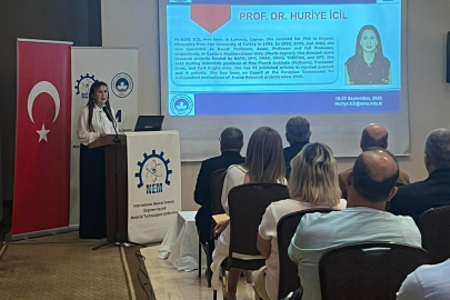 Kırklareli'nde "Uluslararası Doğa Bilimleri, Mühendislik ve Malzeme Teknolojileri Konferansı" Gerçekleştirildi