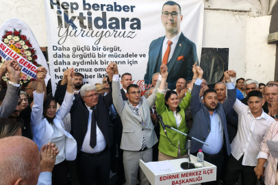 CHP'de Akgüngör Adaylığını Açıkladı