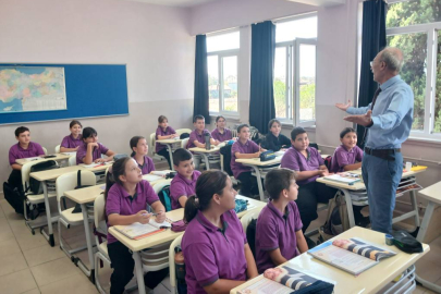 Milli Eğitim Müdürü Akdemir'den Okul Ziyaretleri