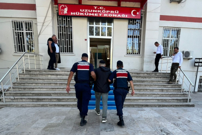 Edirne'de Yurt Dışına Kaçmaya Çalışırken Yakalanan 2 Kişiden Biri Tutuklandı