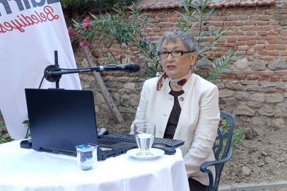 Doç. Dr. Bayraktar; “Bir Gecede Cahil Kalmadık”