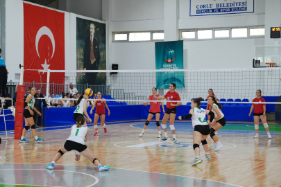 Çorlu’da Avrupa Spor Haftası Voleybol Turnuvası Başladı