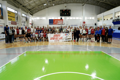 Çorlu Cup Kadınlar Voleybol Turnuvası Tamamlandı