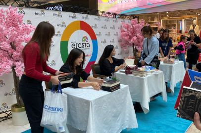 Edirne Kitap Fuarı’nda Yazarlarla Buluşmalar Sürüyor