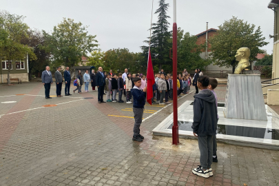 Kaymakam Özderin, İbrahim Dalkılıç İlkokulu’nda Öğrencilerle Buluştu