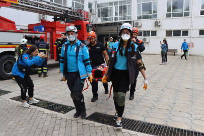 Kırklareli'nde Deprem Senaryolu Afet Sağlık Tatbikatı Gerçekleştirildi