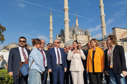 ABB Başkanı Yavaş, Edirne'deki Tarihi Mekanları Gezdi