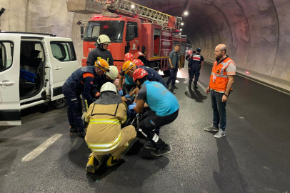 Çanakkale'deki Troya Tüneli'nde Trafik Kazası Tatbikatı Yapıldı