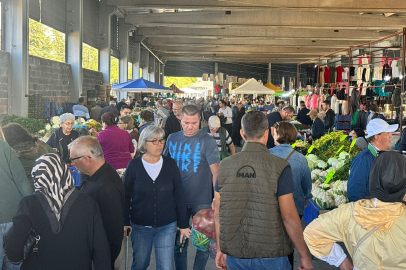 Edirne’de Çarşamba Pazarı’nda Ekim Bereketi