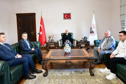 Vali Turan, Şehit Babası Hüsamettin Duman’ı Misafir Etti