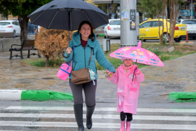Kırklareli'nde Sağanak Etkili Oluyor