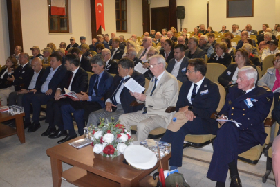 Çanakkale Savaşları'na Katılan Askerlerin Yakınları Gelibolu'da Buluştu