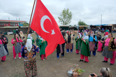 Kırklareli'nde "Kızılcıkdere 5. Bağ Bozumu Şenlikleri" Başladı