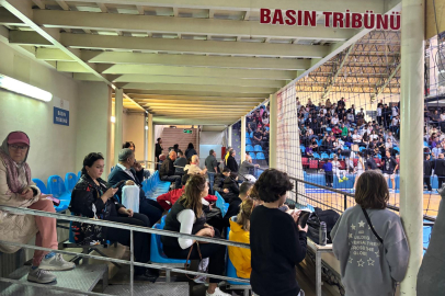 Basın Tribünü mü, Seyirci Tribünü mü?