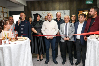 Başkan Derya Bulut’tan Öztürk Güzellik Merkezi Açılışı