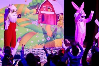 Çerkezköy’de Miniklere “Çiftlik Macerası” Tiyatrosu