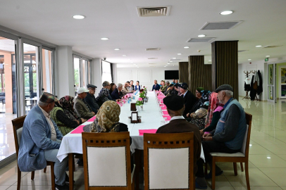 Kırklareli Valisi Turan, Yaşlı Çiftlerle Buluştu