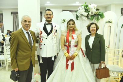 Başkan Özcan, Belediye Personelinin Nikah Törenine Katıldı