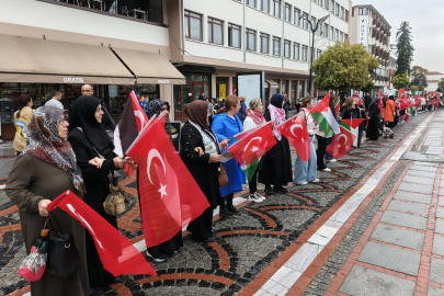 Edirne'de Filistin İçin “Sessiz Çığlık” Zinciri