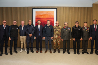 İtalya Savunma Bakanlığı Heyetinden Baykar'a Ziyaret