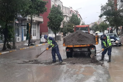 Uzunköprü’de Alt Yapı ve Bakım Çalışmaları Sürüyor