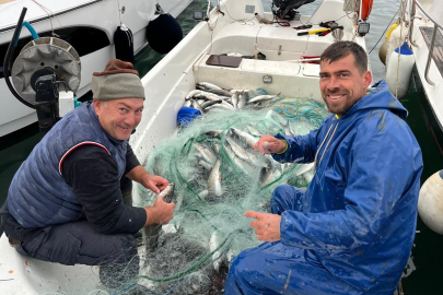 Enez'de Ağlara Takılan Kefal Balıkçıları Sevindirdi