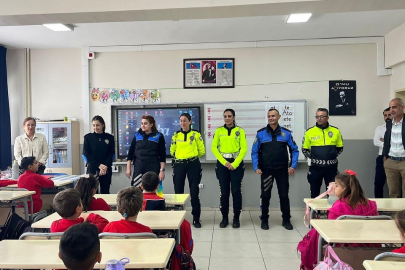Tekirdağ'da İlkokul Öğrencilerine Polislik Mesleği Tanıtıldı