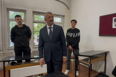 Edirne Valisi Sezer, Mesleki Eğitim Merkezini Ziyaret Etti