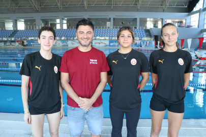 Türkiye Şampiyonu Tekirdağlı Genç Kızlar Milli Takım İçin Kulaç Atıyor