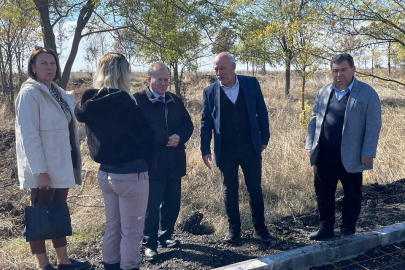 Yılmaz ve Türel Sokak Hayvanları Doğal Yaşam Alanı Çalışmalarını İnceledi