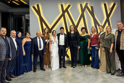 Belgin İba, Ecem ve Orkun Çiftinin Düğününe Katıldı