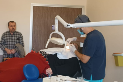 Obezite Nedeniyle Yıllardır Diş Tedavisi Olamayan Hasta Sağlığına Kavuştu