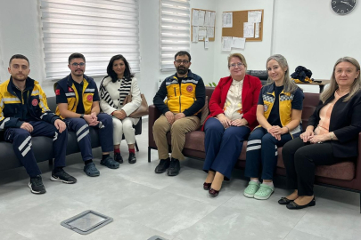 Cerit, Acil Sağlık Hizmetleri İstasyonunu Ziyaret Etti