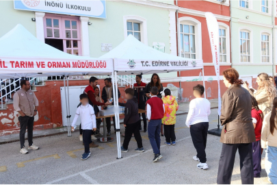 "Dünya Gıda Günü" Etkinlikleri Kapsamında Öğrencilere Süt İkram Edildi