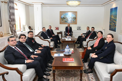 Göç İdaresi Başkanı Hüseyin Kök’ten Vali Sezer’e Ziyaret