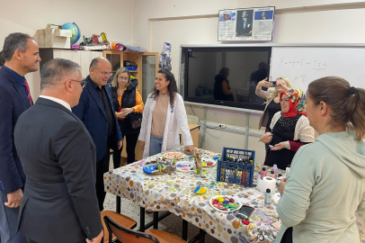 Kaymakam Köken, Halk Eğitimi Merkezini Ziyaret Etti