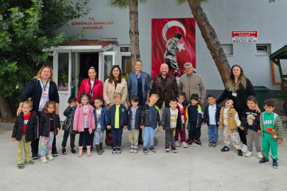 Minik Öğrencilerden Muhtarlar Günü Ziyareti