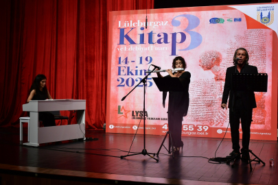 3. Kitap ve Edebiyat Fuarı Tam Gaz Sürüyor