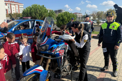 Tekirdağ'da Öğrencilere Jandarma Teşkilatı Tanıtıldı