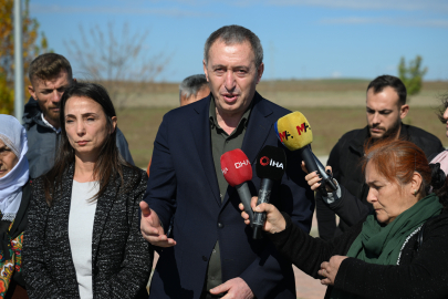 DEM Parti Eş Genel Başkanları Hatimoğulları ve Bakırhan'dan Selahattin Demirtaş'a Ziyaret