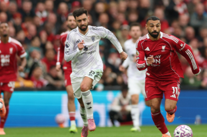 Manchester United, Liverpool Deplasmanında Galip