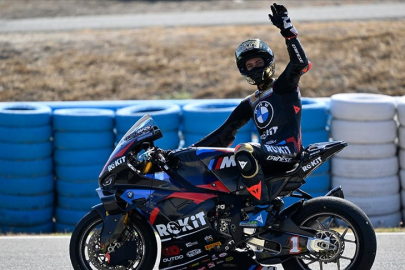 Milli Motosikletçi Toprak Razgatlıoğlu, 2025 Dünya Superbike'ta Şampiyon Oldu