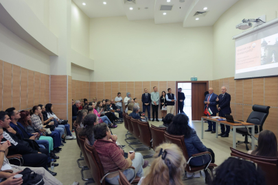 Bulgaristanlı Öğrenciler Trakya Üniversitesini Ziyaret Etti