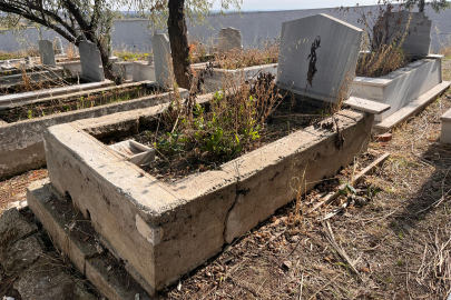 Tekirdağ'da Mezarlıktan Çaldığı Mermerleri Evinde Kullandığı Öne Sürülen Şüpheli Yakalandı