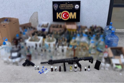 Çanakkale'de Çok Sayıda Sahte Alkol Ve Kaçak Silah Yakalandı