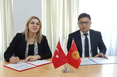 KLÜ Rektörü Ak, Kırgızistan'da Ziyaretlerde Bulundu